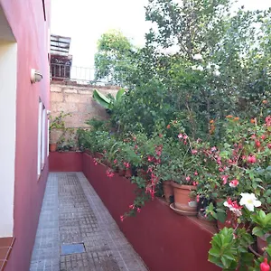 https://la-casa-de-las-flores.adeje-hotels.com